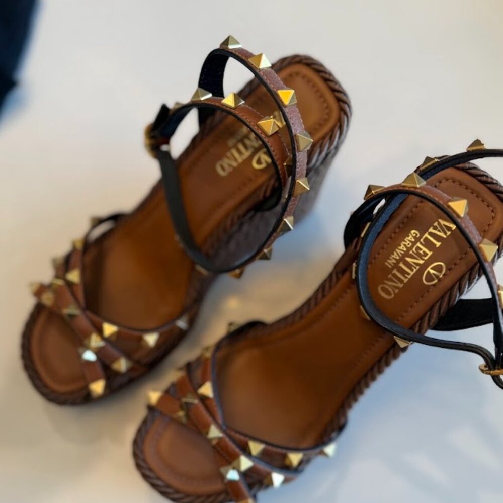 NWOT Valentino Rockstud Accents Leather Rope Espadrilles Size 37 - Picture 5 of 5